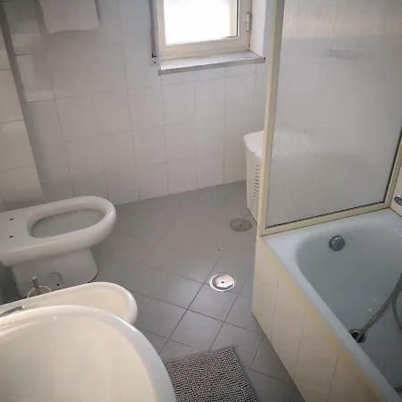 House Of Flowers Pompeia