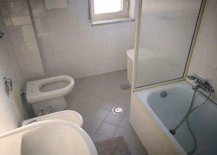 House Of Flowers ポンペイ